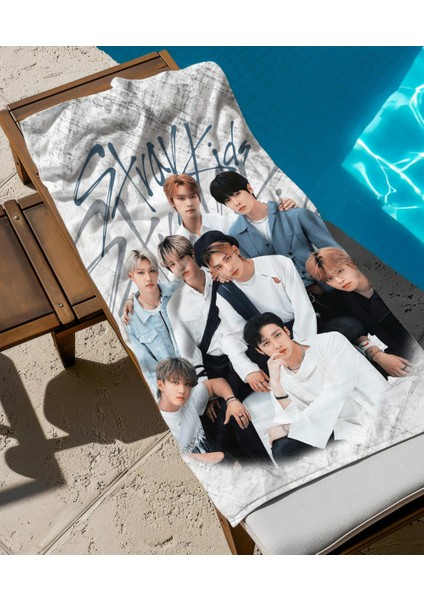 Stray Kids Temalı Plaj Havlusu fiyatları