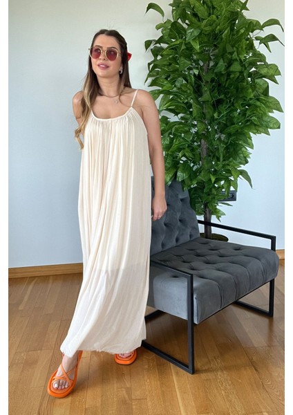 Yeni Sezon Kadın Krem Rengi Tül Yazlık Elbise Şık Askılı Uçuş Model Tatil Plaj Bohem Stil modelleri