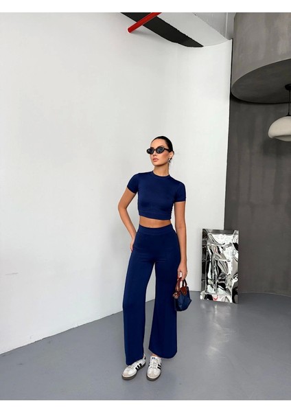 Osy Modal Yumuşak Dokulu Kumaş Kısa Kollu Crop Alt Ispanyol Paça Pantalon Ikili Takım - Lacivert