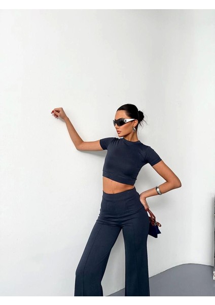 Osy Modal Yumuşak Dokulu Kumaş Kısa Kollu Crop Alt Ispanyol Paça Pantalon Ikili Takım - Füme