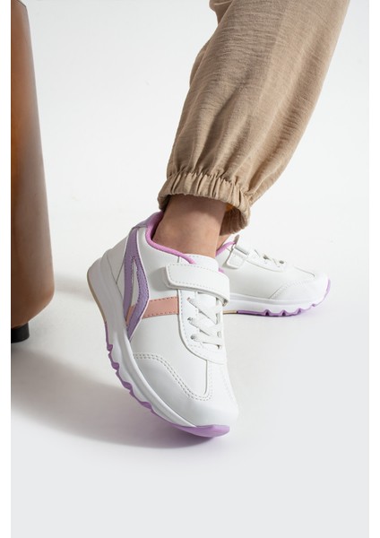 Çocuk Sneaker Spor Ayakkabı Ortopedik Taban Nefes Alabilir Yapı Günlük Kullanıma Uygun Listeye Geri Dön