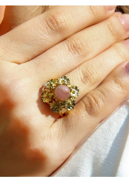 Doğal Taş Pembe Kuvars Doğal Taşlı Çiçek Model Telkari Kadın Ayarlanabilir Altın Kaplama Yüzük EUY61PKG