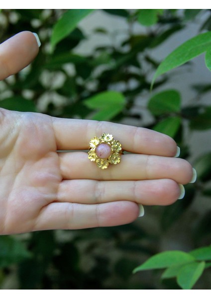 Doğal Taş Pembe Kuvars Doğal Taşlı Çiçek Model Telkari Kadın Ayarlanabilir Altın Kaplama Yüzük EUY61PKG modelleri