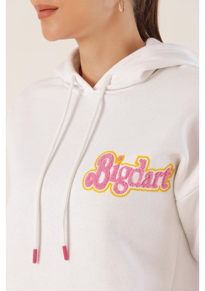 Nakışlı Oversize Sweatshirt - Beyaz