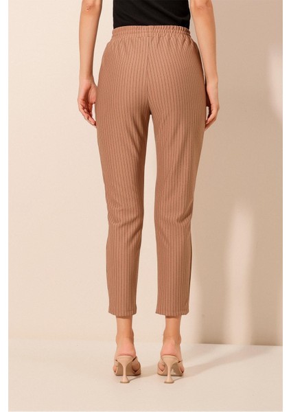 Beli Lastikli Bağcıklı Pantolon - Camel
