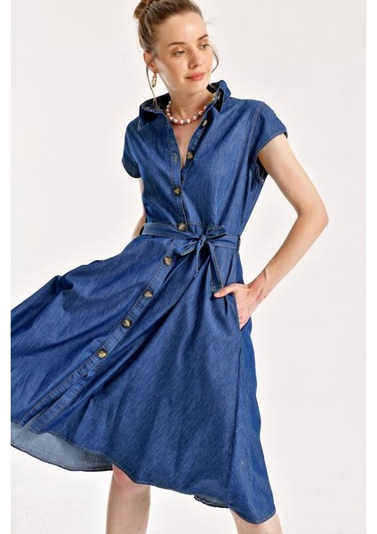 Boydan Düğmeli Kuşaklı Kot Elbise - Lacivert fırsatları