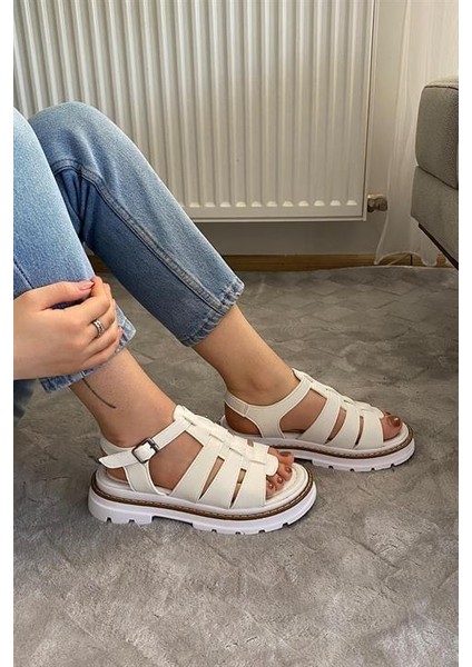 Kadın Desma Beyaz Kafes Model Vardola Deyatlı Kalın Taban Ortopedik Sandalet K-140