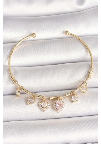 Pirinç Gold Renk Sallantı Pembe Zirkon Taşlı Kalp Figür Charm Kadın Bileklik - TJ-BB6888