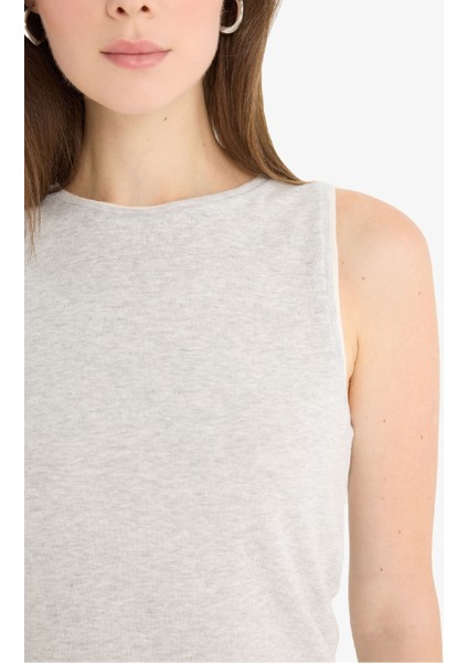 Slim Fit Dar Kesim Bisiklet Yaka Basic Düz Ribana Atlet F5581AX25SM indirimleri