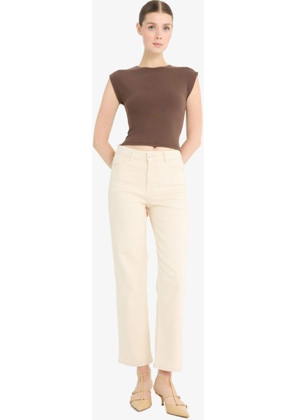 Slim Fit Dar Kesim Bisiklet Yaka Basic Düz Modal Kısa Kollu Tişört F0685AX25SP fiyatları