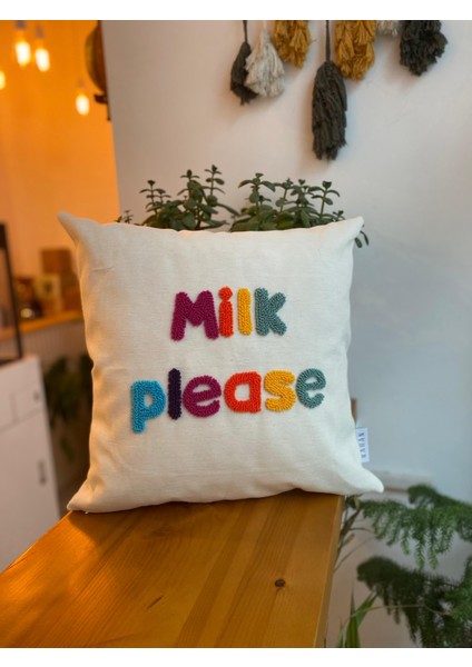 Milk Please Yazılı Renkli Punch Işlemeli Çocuk Odası Kırlent Kılıfı - Çocuk Odası Punch Kırlent Kılıfı