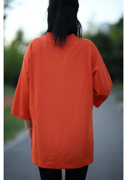 Yırtmaçlı Basic Oversize Fakir Kol T-Shirt modelleri