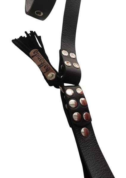 Köpek gezdirme tasması hakiki deri siyah metal zımbalı kalınlık:4mm genişlik:2,5cm uzunluk:130cm dog leash B1-1