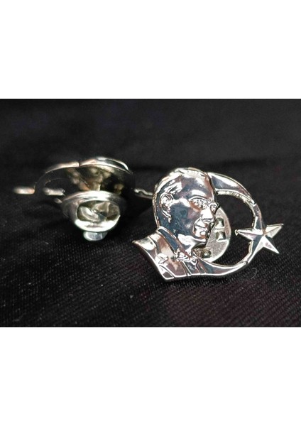 18,8 x 23,6 mm Atatürk Yakalık Rozet