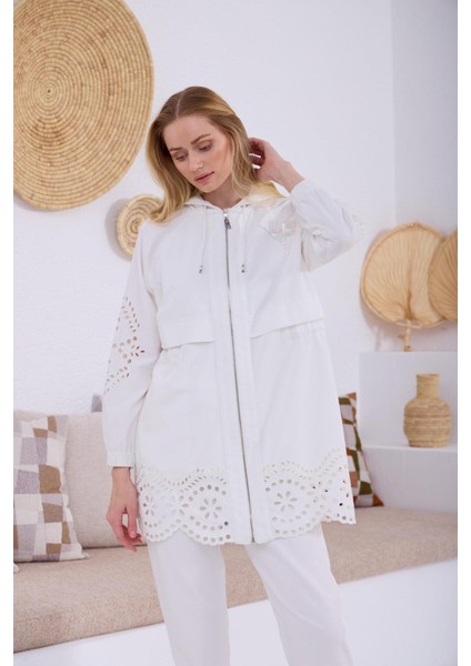 Brode Nakışlı Kapşonlu Trench modelleri