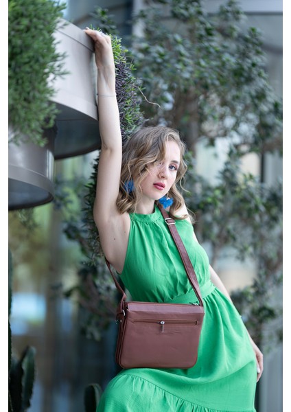 Milano Taba 3 Gözlü Hakiki Deri Kadın Çapraz Omuz Çantası fiyatları