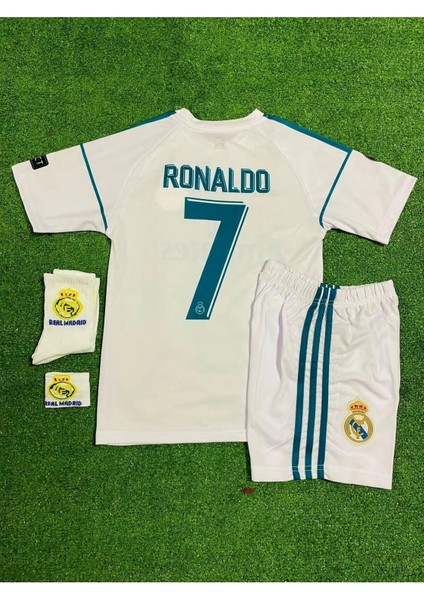 Real Madrid Cristiona Ronaldo Beyaz 2018 Şampiyonlar Ligi Çocuk Alt Üst Takımı T-Shrt 4 Parça