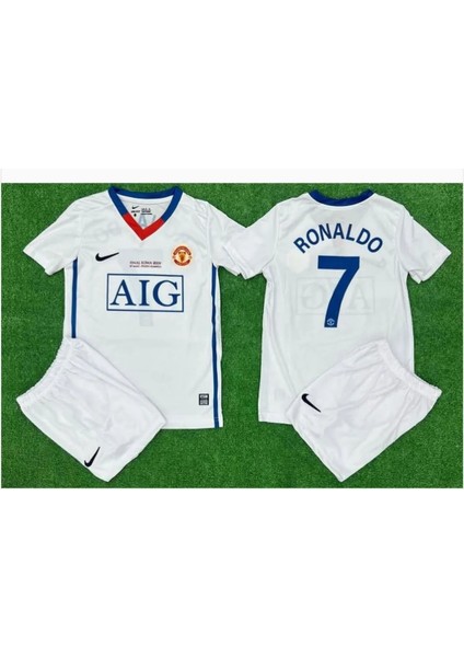 Cristiano Ronaldo Manchester Unıted 2008 Moscow Finali Beyaz Çocuk Alt Üst Takımı T-Shrt 4 Parça