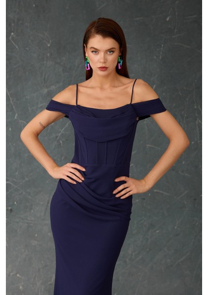 Kadın Askılı Uzun Şifon Abiye Elbise 58464 Lacivert modelleri