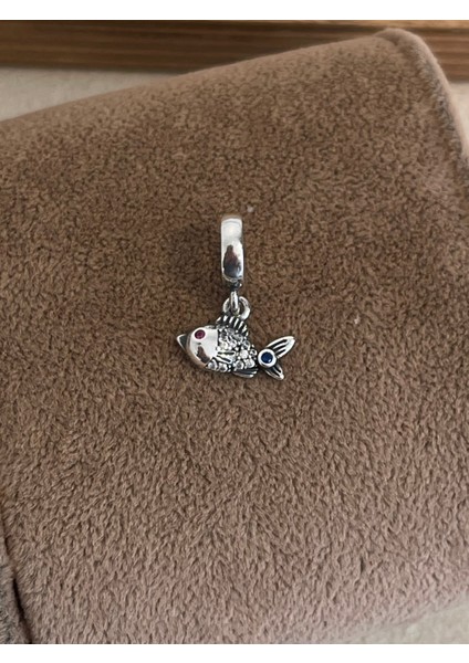 925 Ayar Gümüş Charm Balık Modeli Renkli Taşlı Gümüş Charm