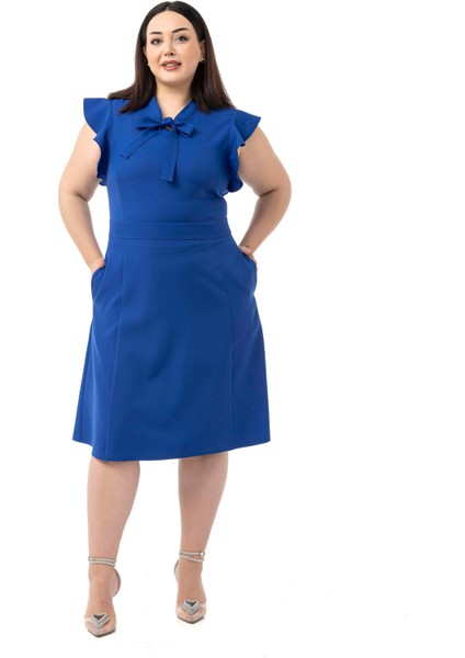 Büyük Beden Yakası Fularlı Kolları Volanlı Midi Saks Mavi Elbise