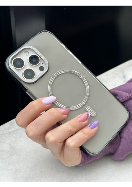 iPhone 15 Pro Max Uyumlu Sararmaz Sert Mika Magsafe Pırlanta Taşlı Şeffaf Siyah Kılıf fırsatları
