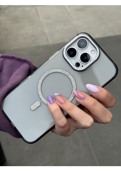 iPhone 15 Pro Max Uyumlu Sararmaz Sert Mika Magsafe Pırlanta Taşlı Şeffaf Siyah Kılıf indirimleri