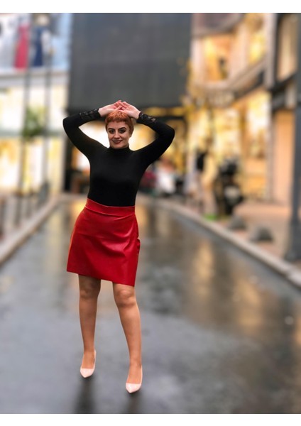 Deri Mini Şortlu Etek