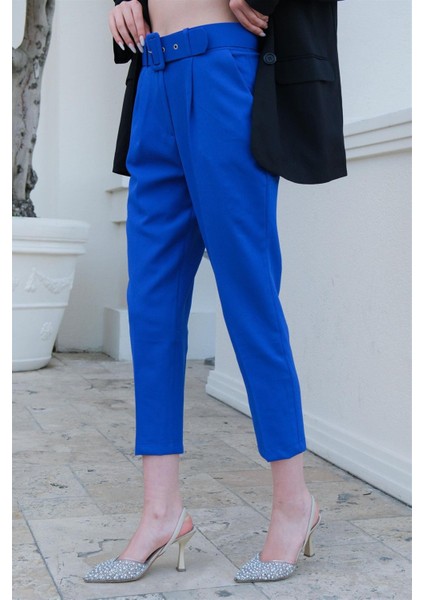 001 Kare Kemerli Dar Paça Pantolon