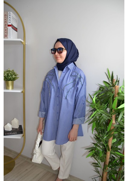 Oversize Önü Kurdele Işleme Nakışlı Tesettür Gömlek Tunik fırsatları