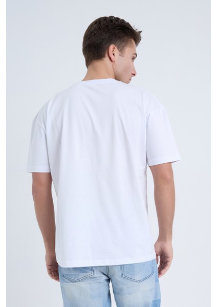 Erkek Oversize Baskılı T-Shirt Beyaz California indirimleri
