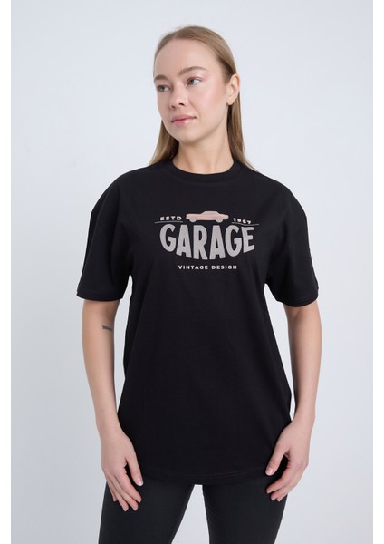 Kadın Oversize Baskılı T-Shirt Siyah Garage fırsatları