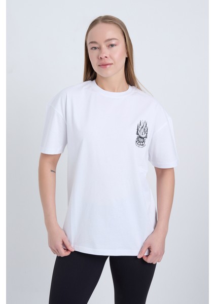 Kadın Oversize Baskılı T-Shirt Beyaz Campfire