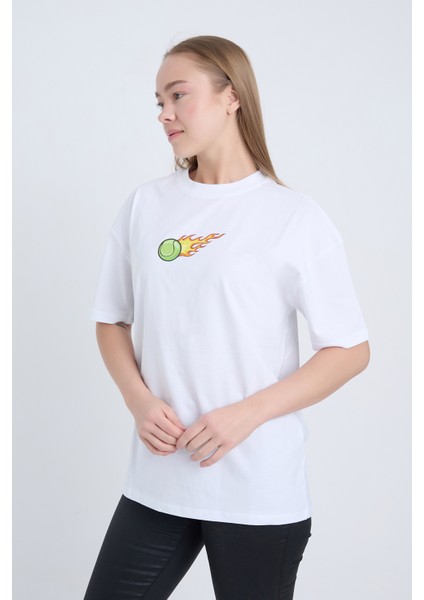 Kadın Oversize Baskılı T-Shirt Beyaz Hot Tennis modelleri