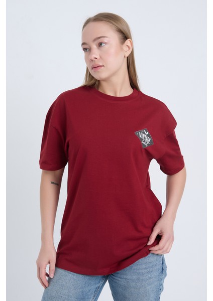 Kadın Oversize Baskılı T-Shirt Bordo Vintage Label