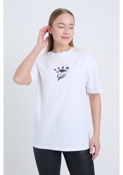 Kadın Oversize Baskılı T-Shirt Beyaz Team fırsatları
