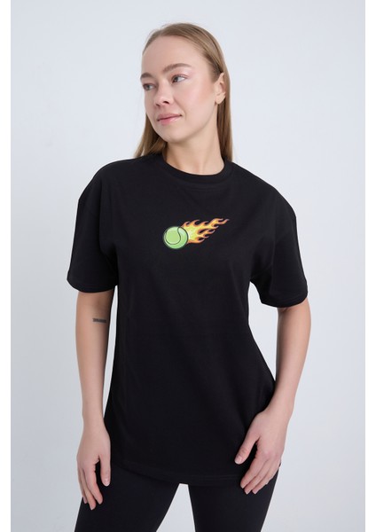Kadın Oversize Baskılı T-Shirt Siyah Hot Tennis fırsatları