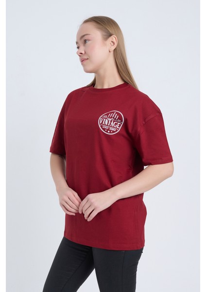 Kadın Oversize Baskılı T-Shirt Bordo Vintage fiyatları