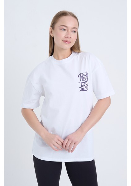 Kadın Oversize Baskılı T-Shirt Beyaz Refuse To Sink fırsatları