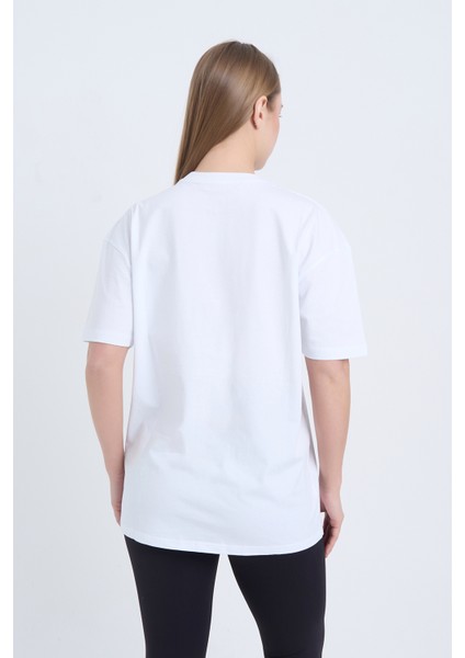 Kadın Oversize Baskılı T-Shirt Beyaz Refuse To Sink indirimleri