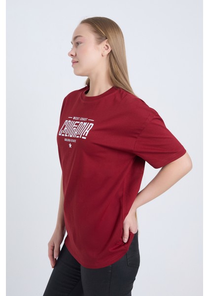 Kadın Oversize Baskılı T-Shirt Bordo California modelleri