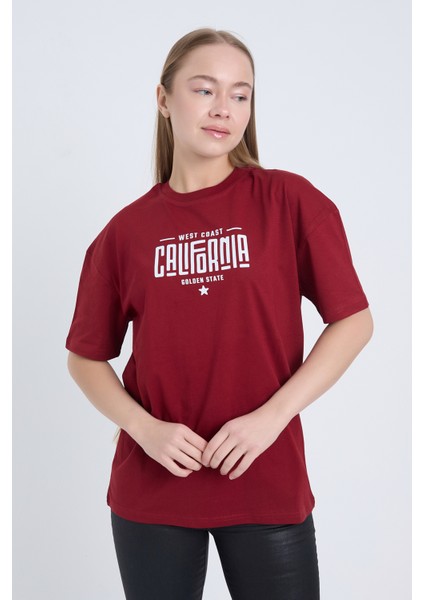 Kadın Oversize Baskılı T-Shirt Bordo California fırsatları