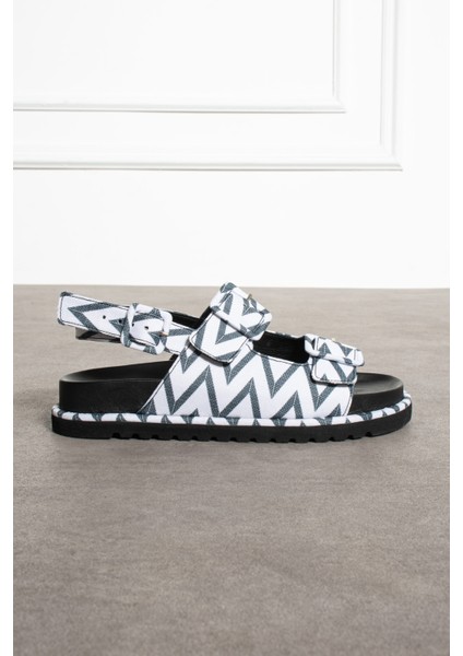 Madidi Hakiki Deri Çift Tokalı Beyaz Siyah Sandalet fırsatları