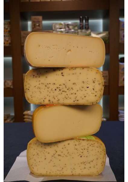 Gouda Kimyonlu Peyniri 240-260g