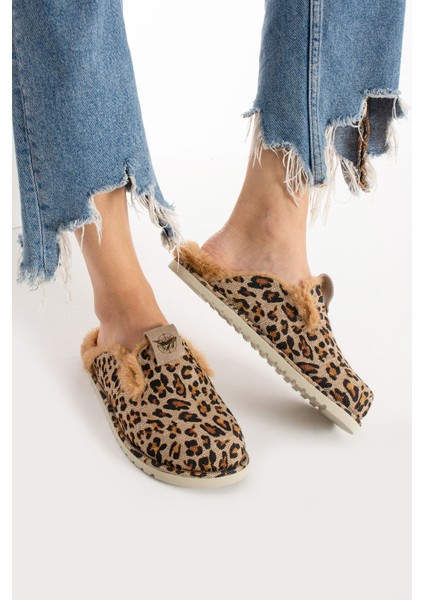 Savora Kadın Kumaş Peluş Bağcıksız Siyah Leopar Terlik modelleri