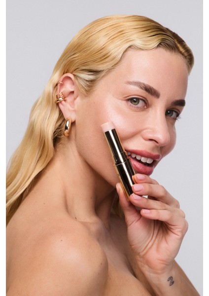 Iconic Multi-Use Highlighter Stick