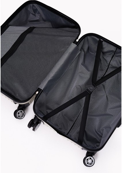 Büyük Boy Valiz 1020 Teleskopik Sap ve Şifreli Kilit ile Güvenli Taşıma modelleri