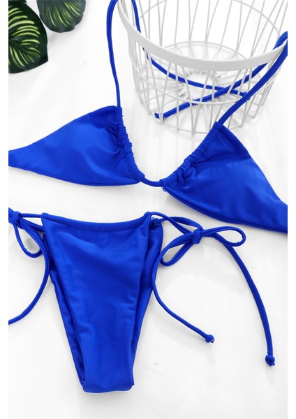 Kadın Mavi Yandan Bağlamalı Tangalı Üçgen Bikini Mayo Takımı