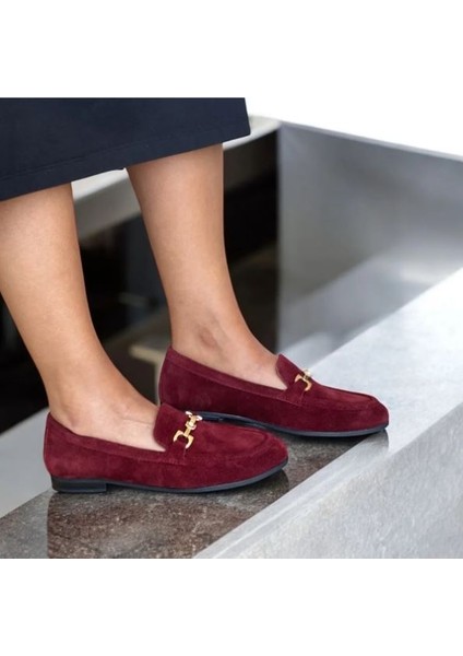 Bordo Süet Hakiki Deri Gold Zincir Aksesuarlı Kadın Loafer Ayakkabı