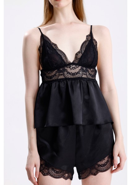 Kadın Dantelli Saten İp Askılı Şort Takım Şık ve Zarif Yazlık Ev Giyim fiyatları